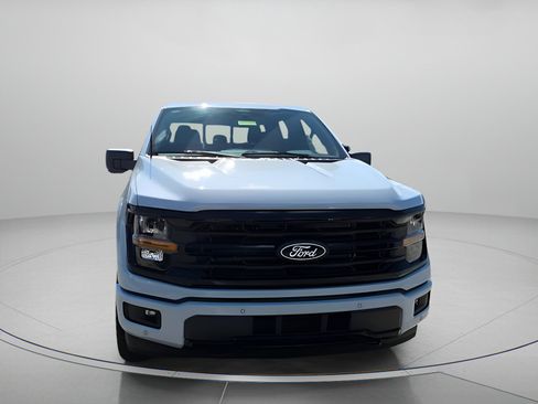 New 2025 Ford F150 XLT w/ Equipment Group 302A MID image 8