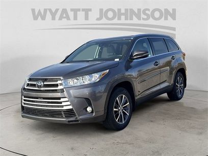 Used 2019 Toyota Highlander XLE