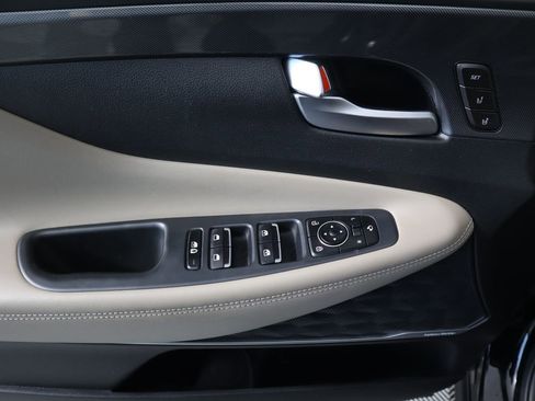 Used 2022 Hyundai Santa Fe Limited image 24