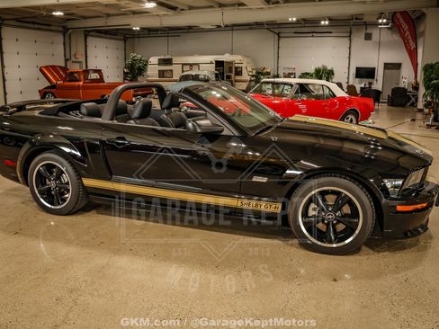 Used 2007 Ford Mustang GT Premium RWD image 12