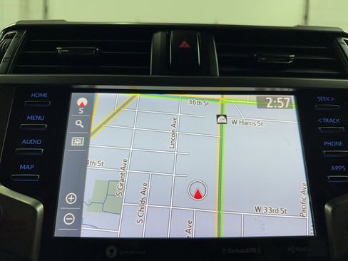 Used 2021 Toyota 4Runner SR5 Premium image 28