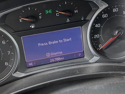 Used 2022 GMC Terrain SLT w/ Infotainment Package II AWD/4WD image 11