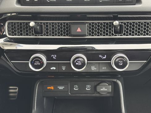 Certified 2025 Honda Civic Sport image 21