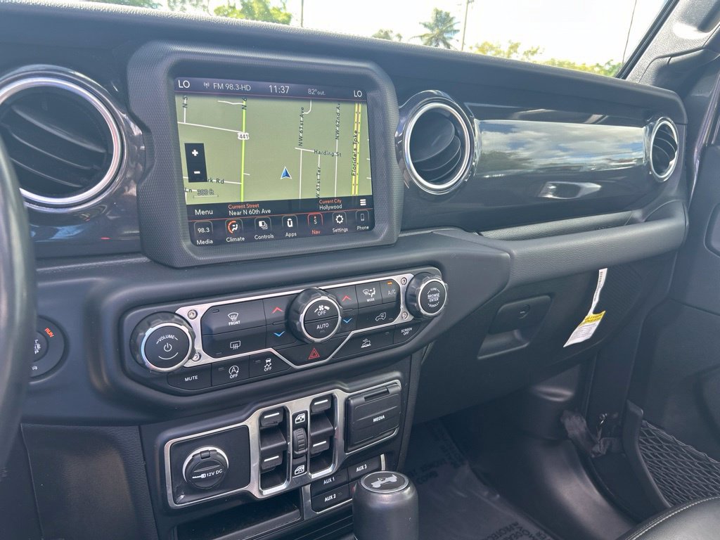 Used 2021 Jeep Wrangler Unlimited Sahara AWD/4WD image 13
