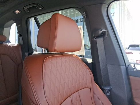 New 2026 BMW X5 xDrive40i w/ Off-Road Package AWD/4WD image 17