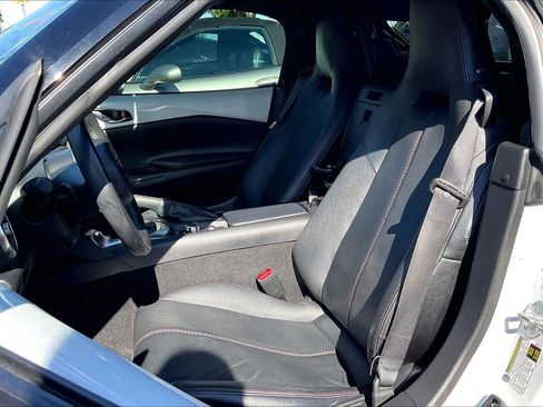 Used 2016 MAZDA MX-5 Miata Grand Touring image 24