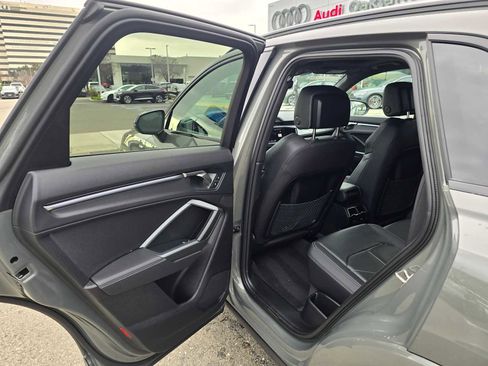 Used 2024 Audi Q3 2.0T Premium Plus w/ Premium Plus Package image 17