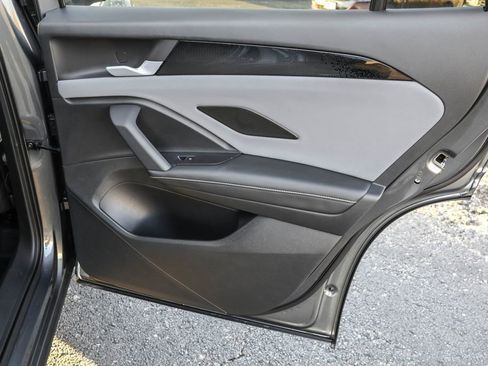 New 2026 Volkswagen Tiguan SE image 34