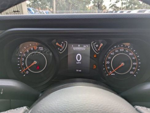 New 2026 Jeep Gladiator Sport AWD/4WD image 22