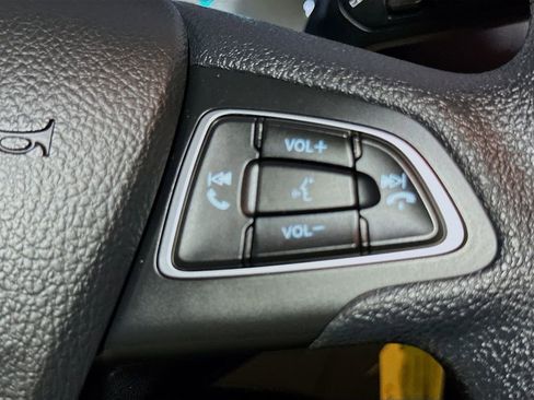 Certified 2021 Ford EcoSport S image 32