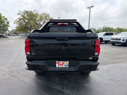 New 2026 Chevrolet Colorado Z71 w/ Midnight Edition AWD/4WD image 8