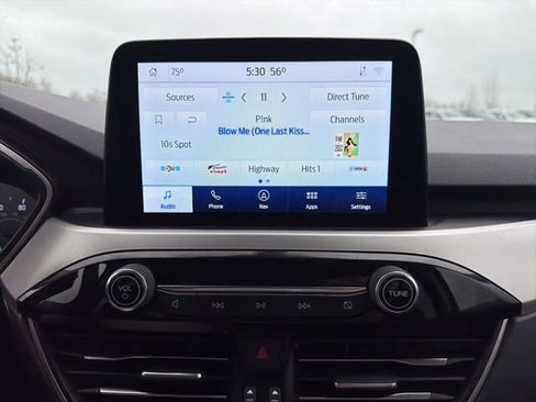 Used 2020 Ford Escape SEL image 29