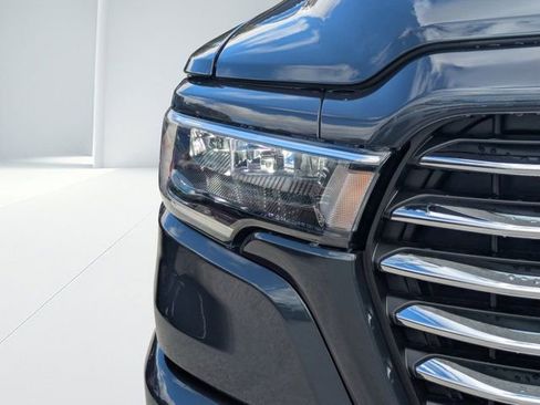 New 2026 RAM 1500 Laramie w/ Laramie Preferred Package AWD/4WD image 8