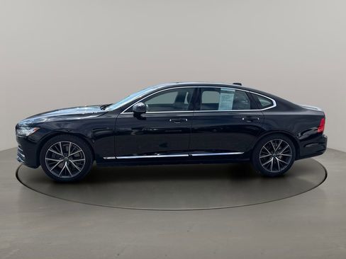Used 2018 Volvo S90 T6 Inscription w/ Convenience Package image 4