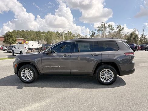 New 2026 Jeep Grand Cherokee L 4WD image 6