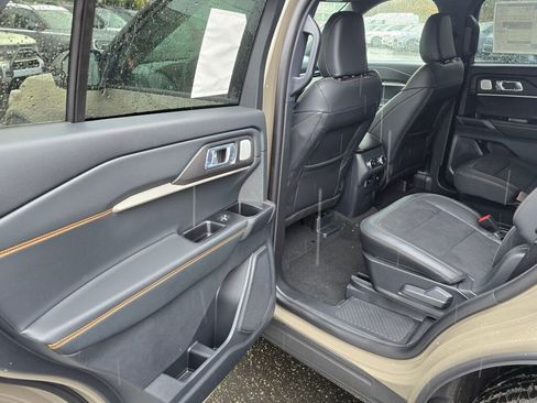 New 2026 Ford Explorer Tremor w/ Tremor Ultimate Package image 11