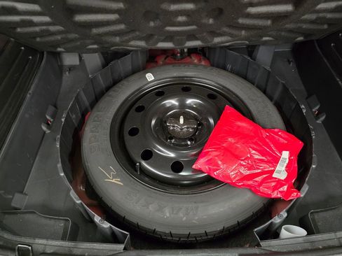 Used 2014 Ford Edge SEL w/ Equipment Group 205A AWD/4WD image 35