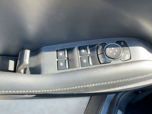 Used 2023 Ford Mustang Mach-E Premium image 12