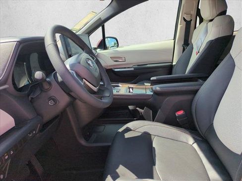New 2026 Toyota Sienna Limited FWD image 4