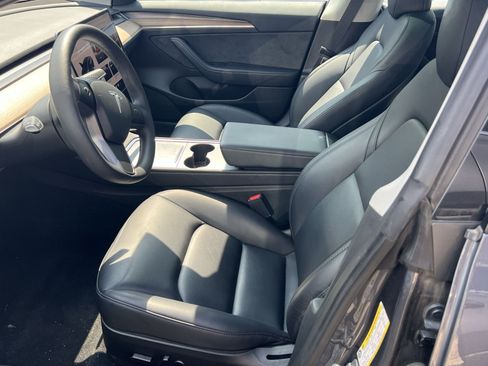 Used 2023 Tesla Model 3 Standard Range RWD image 11