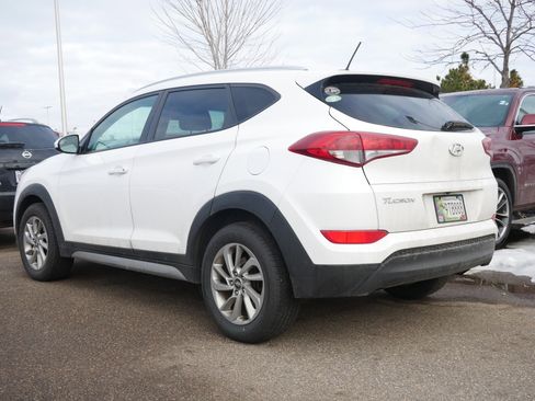 Used 2017 Hyundai Tucson SE image 3