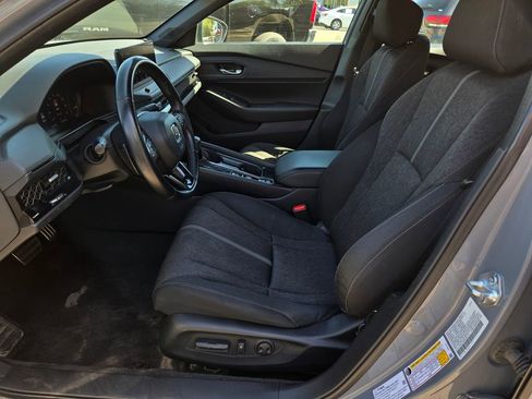 Used 2024 Honda Accord Sport image 17