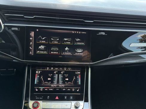 Used 2021 Audi SQ7 Prestige w/ Prestige Package AWD/4WD image 19
