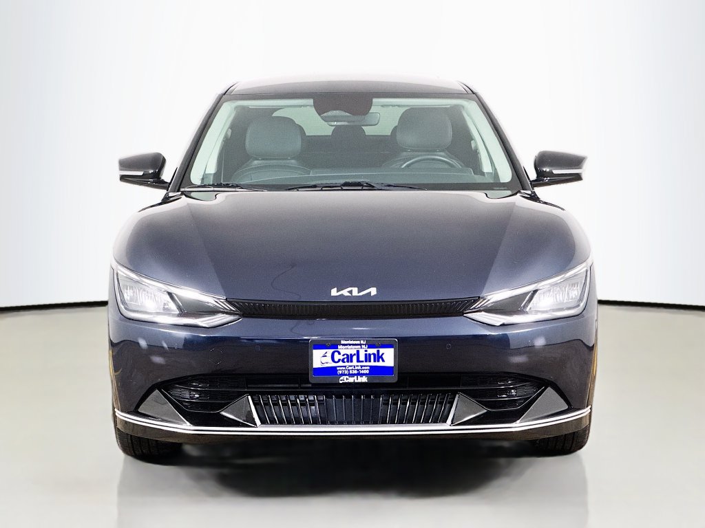 Used 2024 Kia EV6 Wind RWD image 2