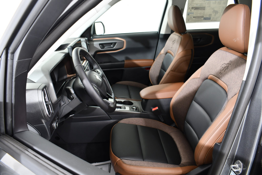 New 2026 Ford Bronco Sport Outer Banks w/ Outer Banks Tech Package+ AWD/4WD image 6