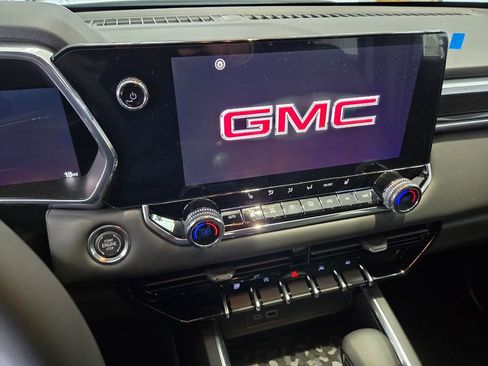 New 2025 GMC Canyon Elevation w/ Convenience Package image 5