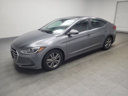 Used 2018 Hyundai Elantra Value Edition FWD image 2