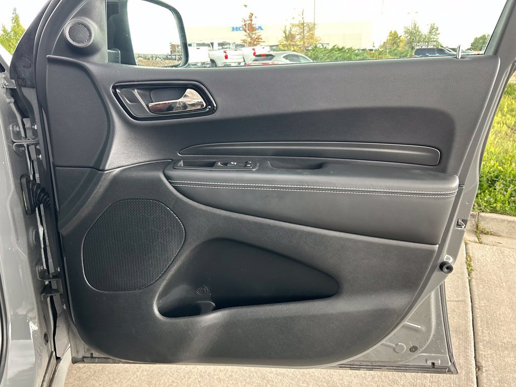 Used 2023 Dodge Durango SRT AWD/4WD image 31