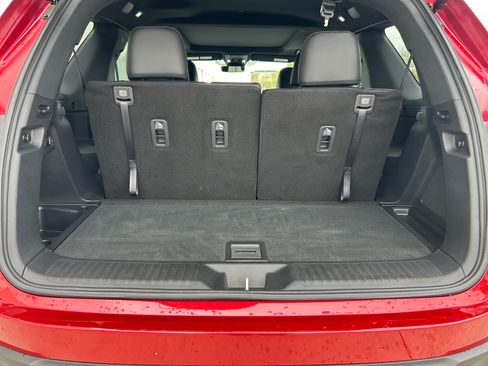 Certified 2025 Honda Pilot TrailSport image 30