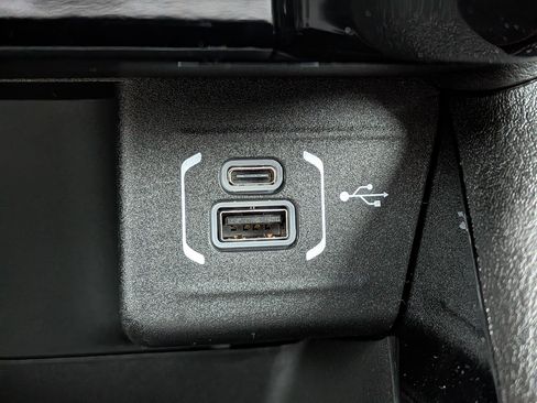 New 2026 Jeep Compass Limited w/ Sun, Sound & Navigation Group image 20