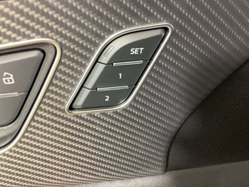 New 2026 Audi SQ8 Prestige image 17