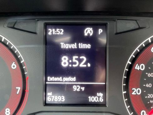 Used 2019 Volkswagen Jetta R-Line w/ R-Line Cold Weather Package image 24