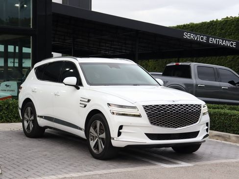 Used 2023 Genesis GV80 2.5T w/ Advanced Package image 2