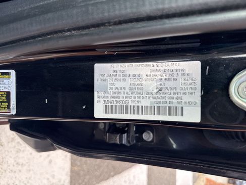 Used 2021 MAZDA CX-30 FWD 2.5 S w/ Select Package image 36