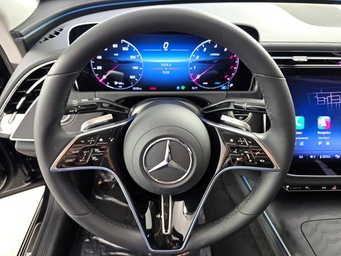 Certified 2025 Mercedes-Benz E 450 4MATIC Sedan image 18