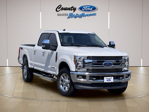 Used 2019 Ford F250 Lariat AWD/4WD image 1