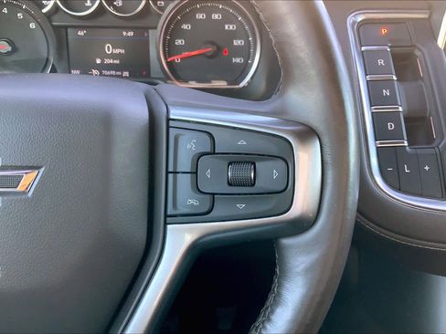 Used 2021 Chevrolet Tahoe Z71 w/ Z71 Signature Package image 24