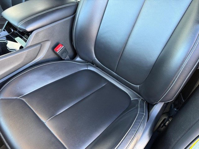 Used 2023 Jeep Grand Cherokee Limited AWD/4WD image 31