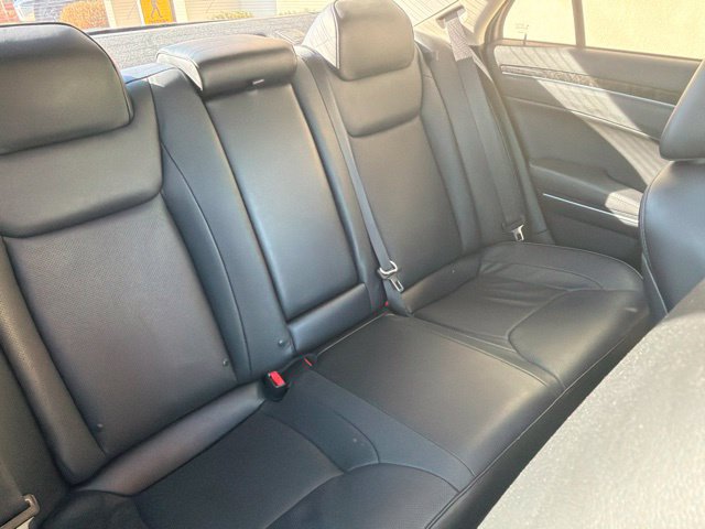 Used 2016 Chrysler 300 C AWD/4WD image 18