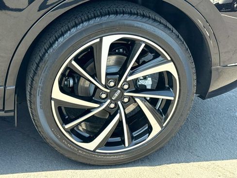 Certified 2024 Lincoln Corsair Grand Touring AWD/4WD image 31