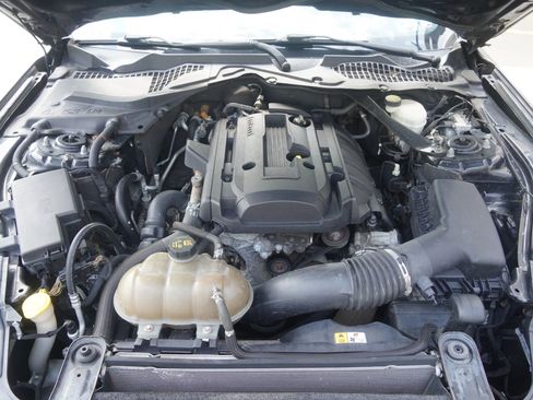 Used 2015 Ford Mustang Premium RWD image 40