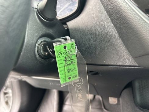 Used 2024 Toyota Corolla LE image 23