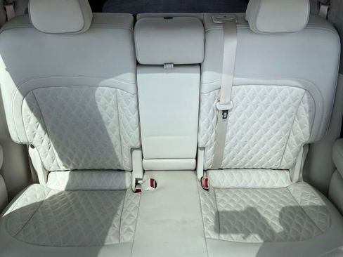 Used 2023 Genesis GV60 Performance image 16