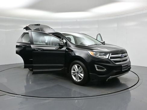 Used 2016 Ford Edge SEL image 29