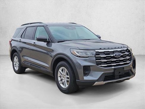 New 2026 Ford Explorer Active image 7