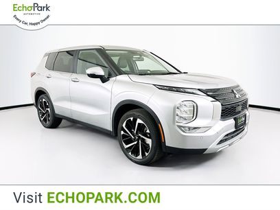Used 2024 Mitsubishi Outlander SE